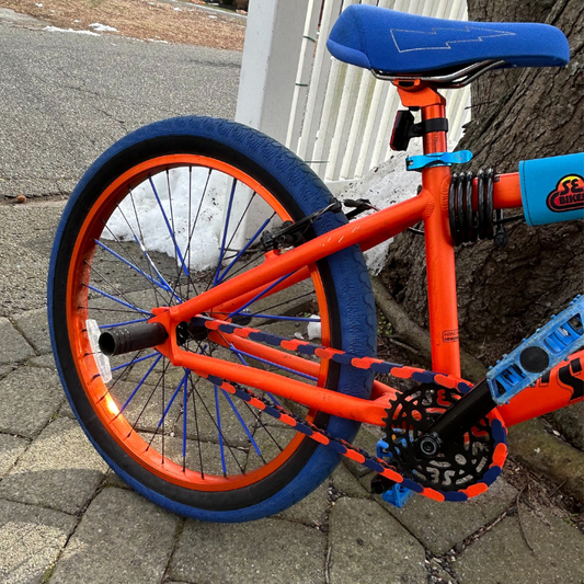 Blue & Orange Chain Caps