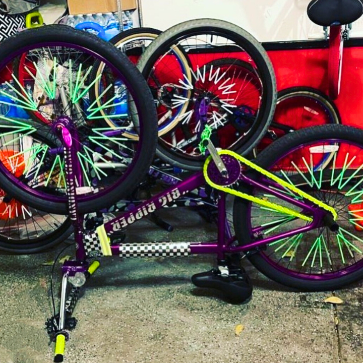 BMX Bikes Green - Snap on Caps Bright Green