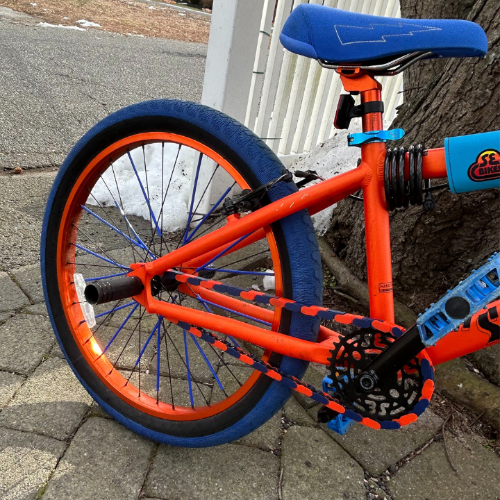 Blue & Orange Chain Caps