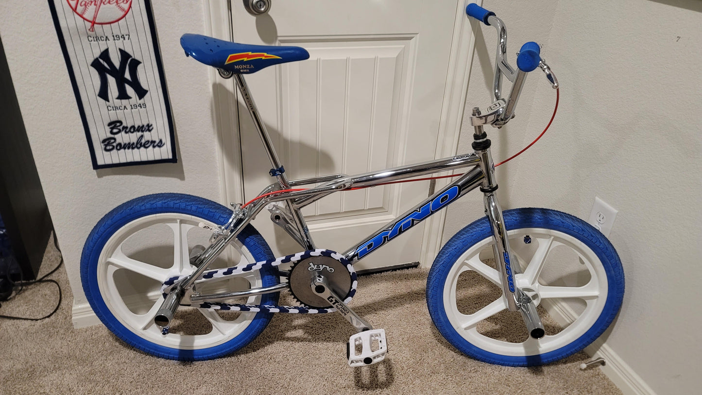 Blue & White Chain Caps