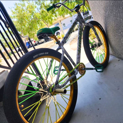 Gold & Bright Green Chain Caps