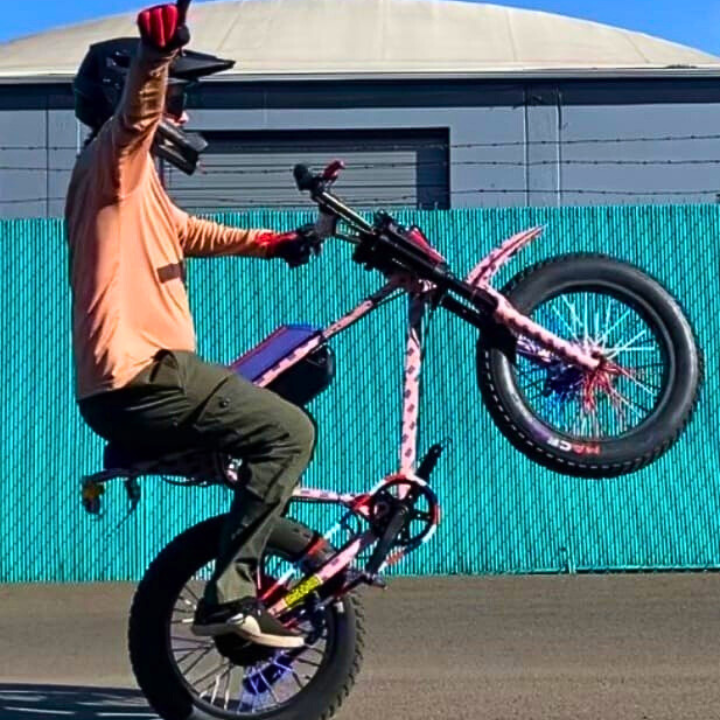 Red White & Blue Chain Caps