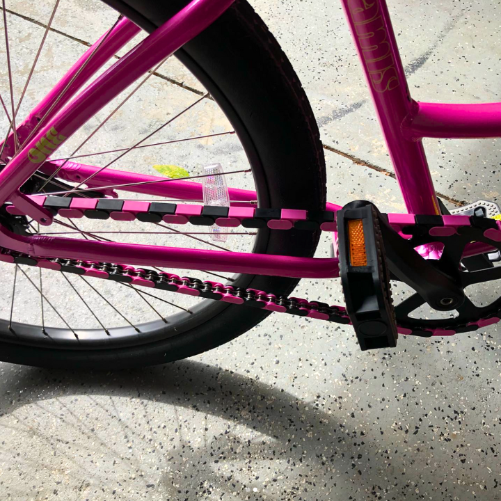 Black & Pink Chain Caps