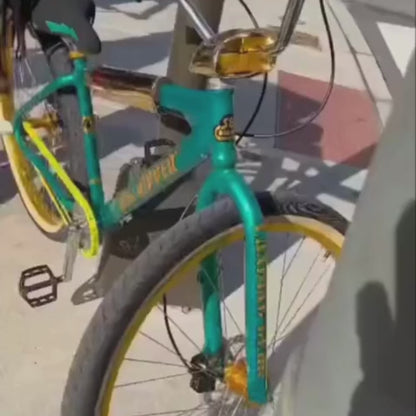 Yellow & Bright Green Chain Caps